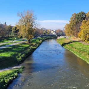 linia brzegowa rzeki może stanowić problem przy zakupie działki